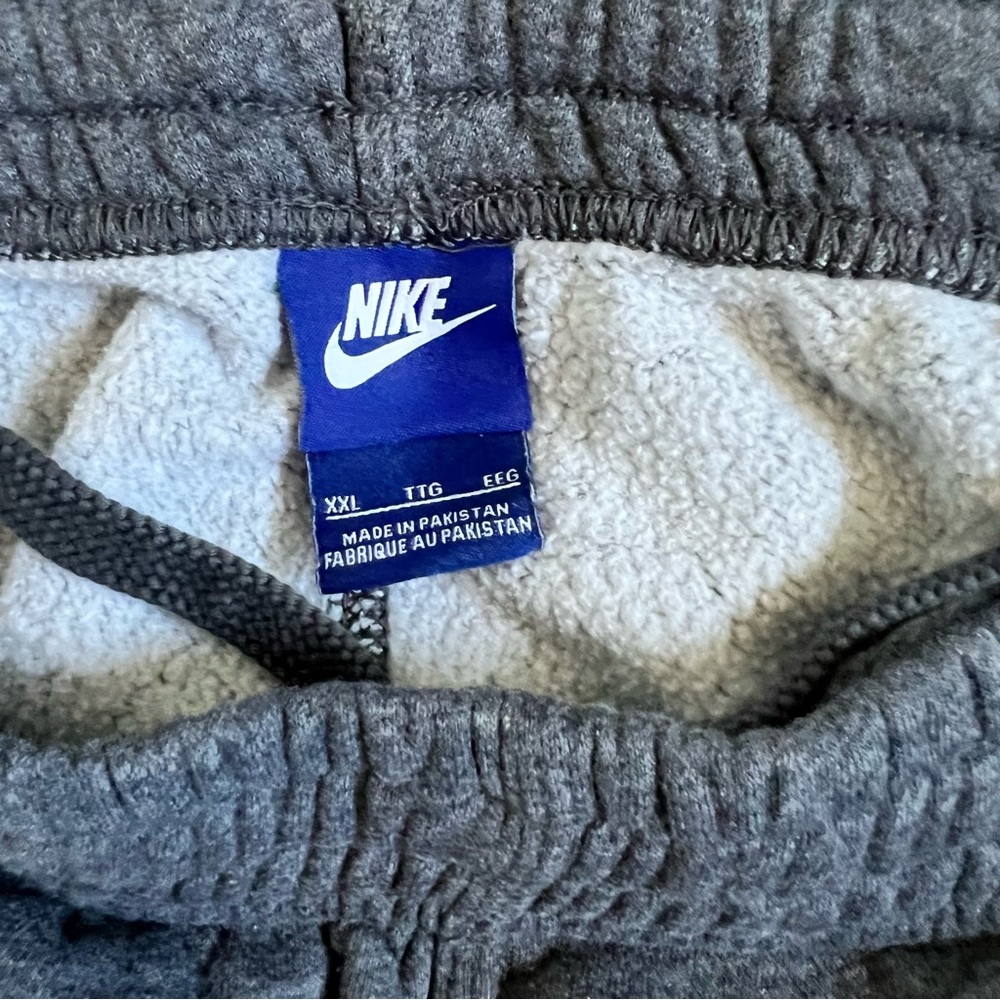 Nike Sportswear Club Fleece Men's Sweatpants - Picture 9 of 11